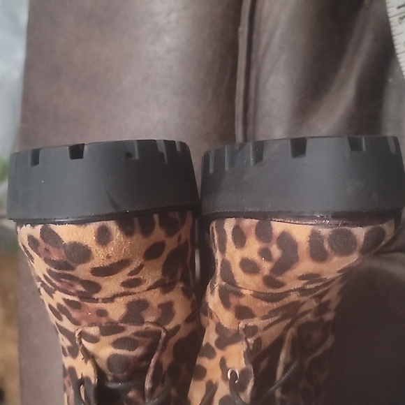 Yoki elan-02 leopard print suede chunky platform lace up combat ankle boots 8 - Picture 10 of 10